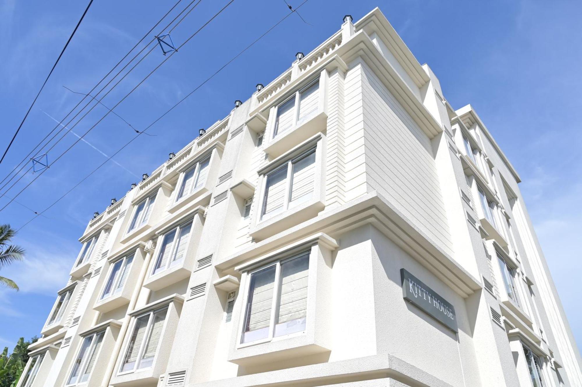 加尔各答 Kitty House酒店 外观 照片